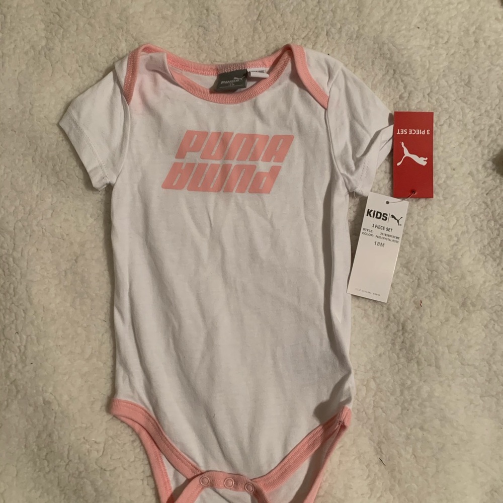 Girls 3 Piece Puma Fleece Outfit - Picture 8 of 14